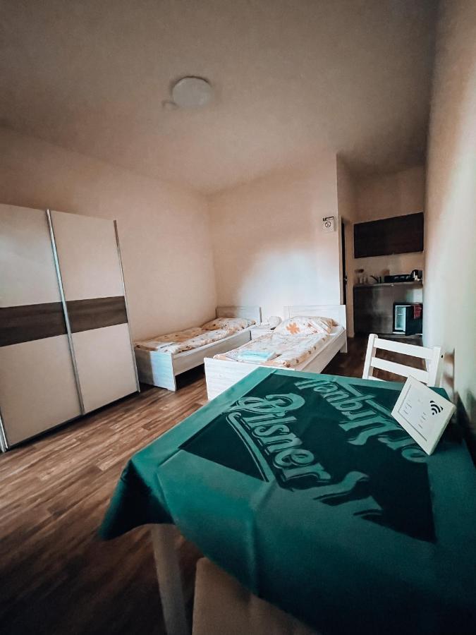 Penzion Na Vosverku Čelákovice Exterior foto